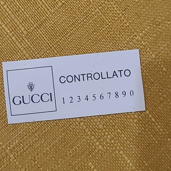 GUCCI*Beautiful* Floral/Red*Very Rare *Vintage Clutch - Picture 8 of 9